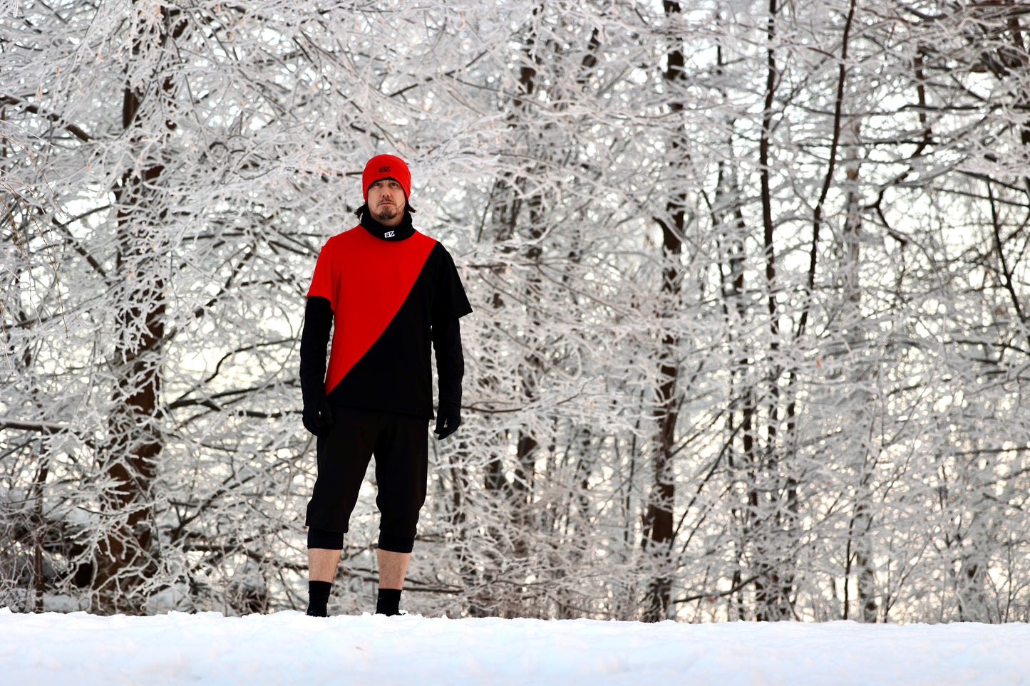 Make Canada Great Again winter running shorts with the dramatic change management red and black t-shirt.
Hat, Neck Warmer, T-shirt and shorts by ELZi Montreal Seamstress.