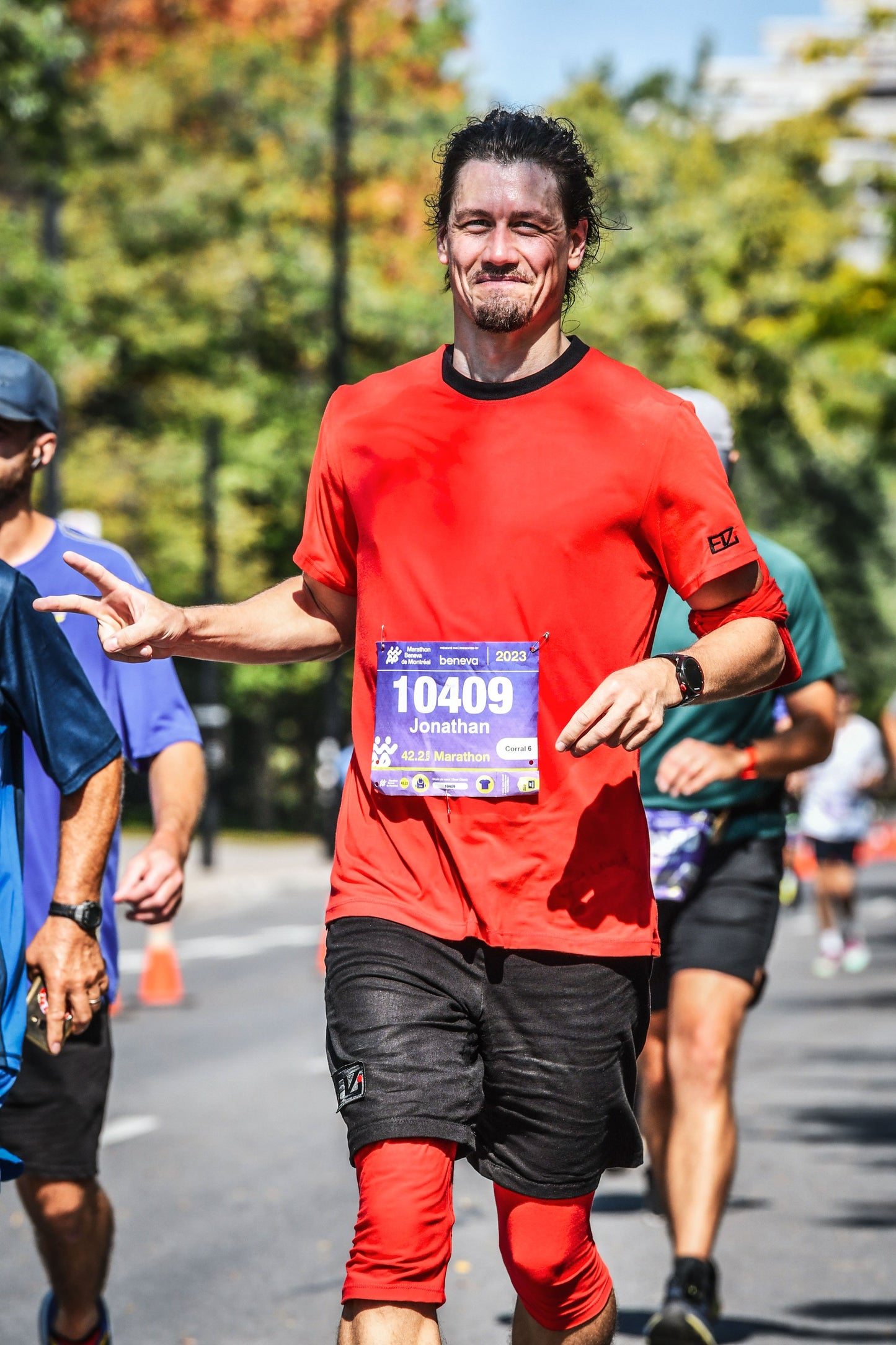 Jonathan wears the red bamboo liner shorts with lilen shell shorts during the Montreal Beneva Marathon.