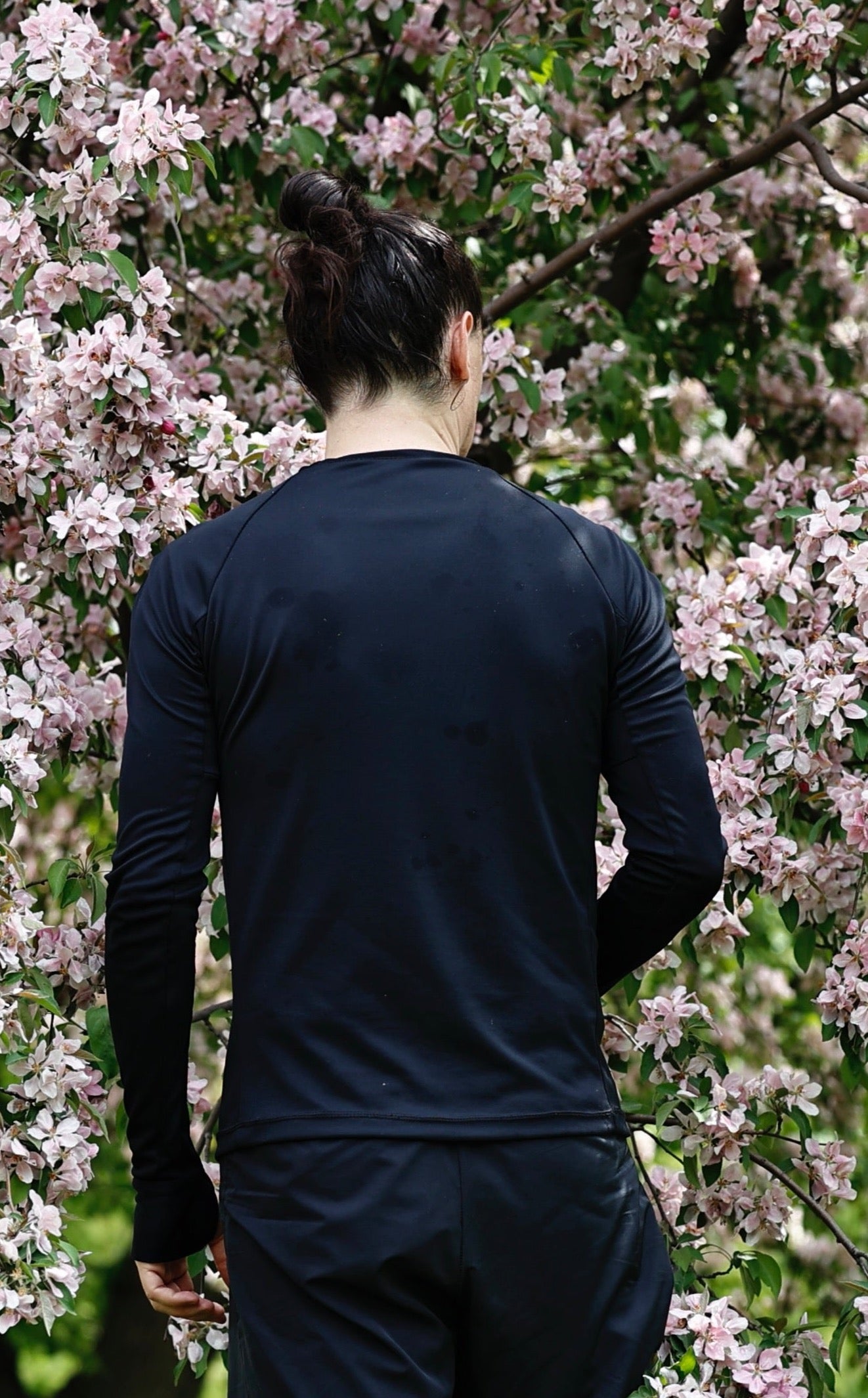Shirt Molded Long Sleeves with Thumb Hole by ELZI in Coton