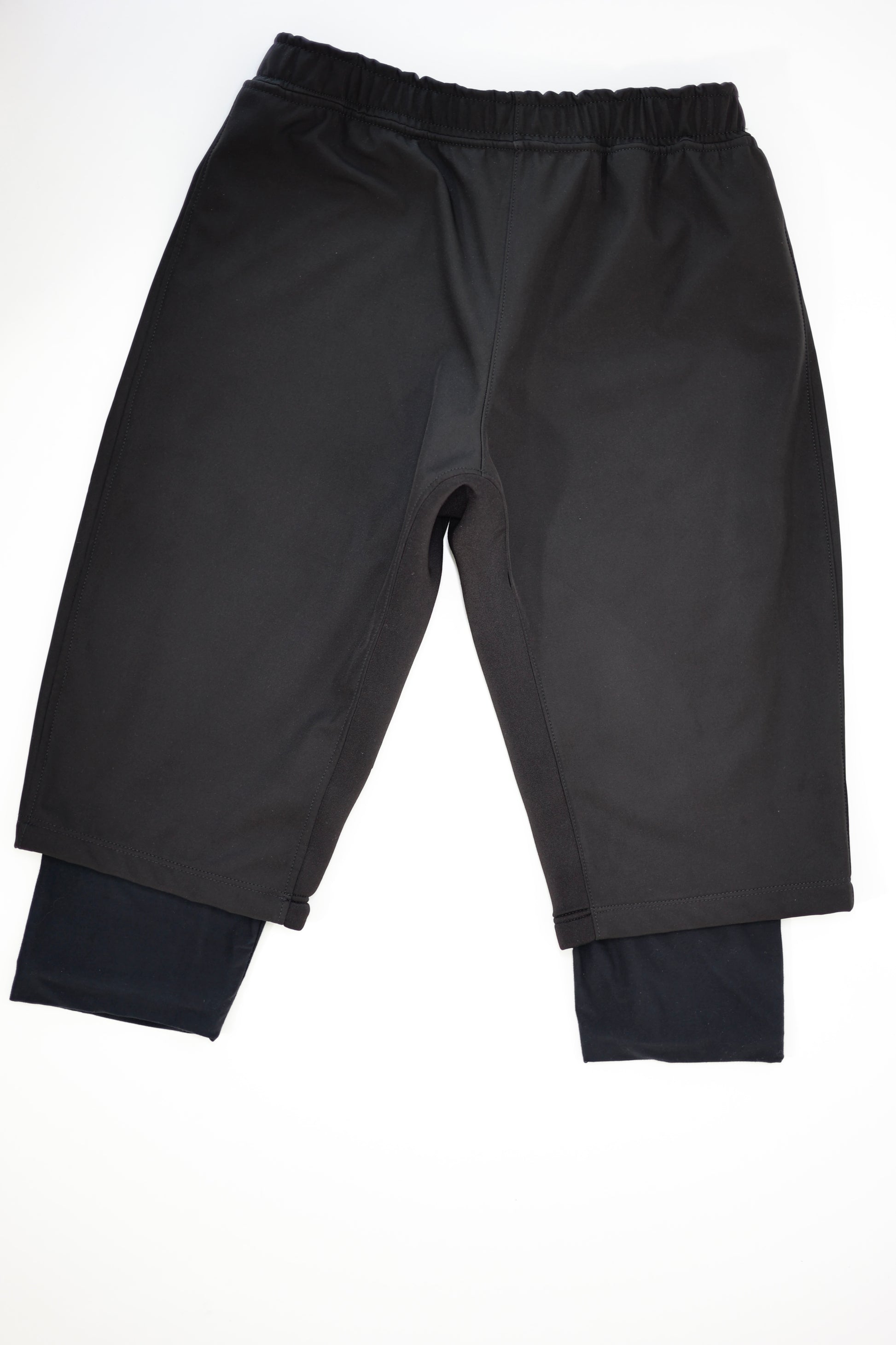 Back View of the Cryo Thermal Experience Winter Running Shorts. Made in Montréal Canada by ELZi.