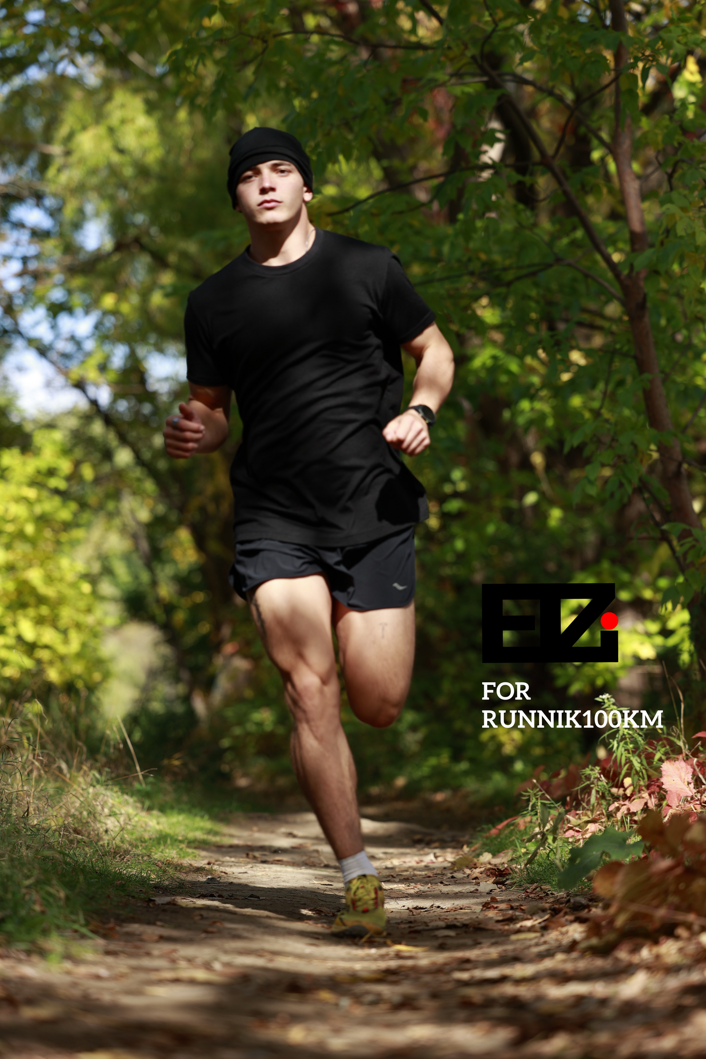 runnik100km Black Wool T-shirt and runners hat by ELZI.ca. 