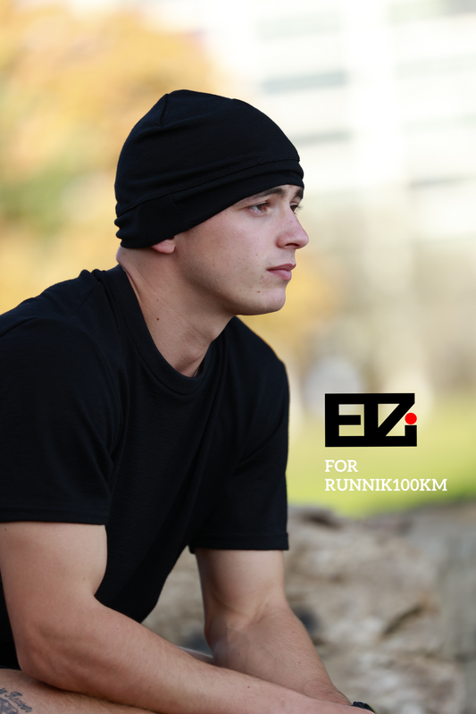 A collaboration between ELZI and ultramarathon runner @runnik100km, a B52 RUN CLUB coach. Model : Nikola Golymbiosky @runnik100km wears an ELZI T-Shirt and ELZI running hat. Photographer : Jonathan Brunelle